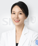이예진 의료진 사진