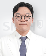 윤석민 의료진 사진